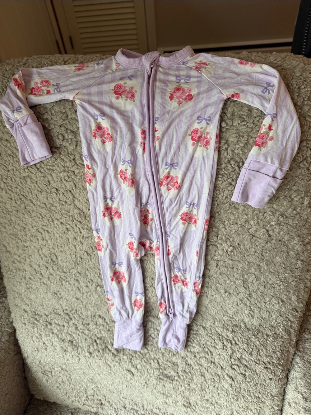 Girls' Lavender Floral One-Piece Pajamas with Zip